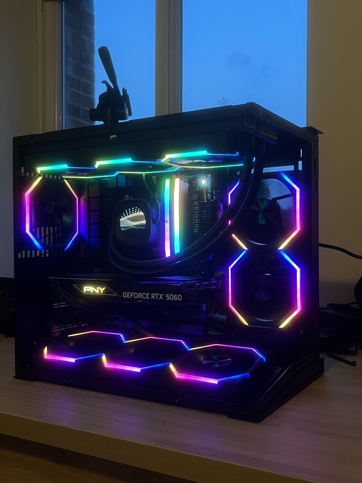 Montage Build Gaming Néon Black — photo 2